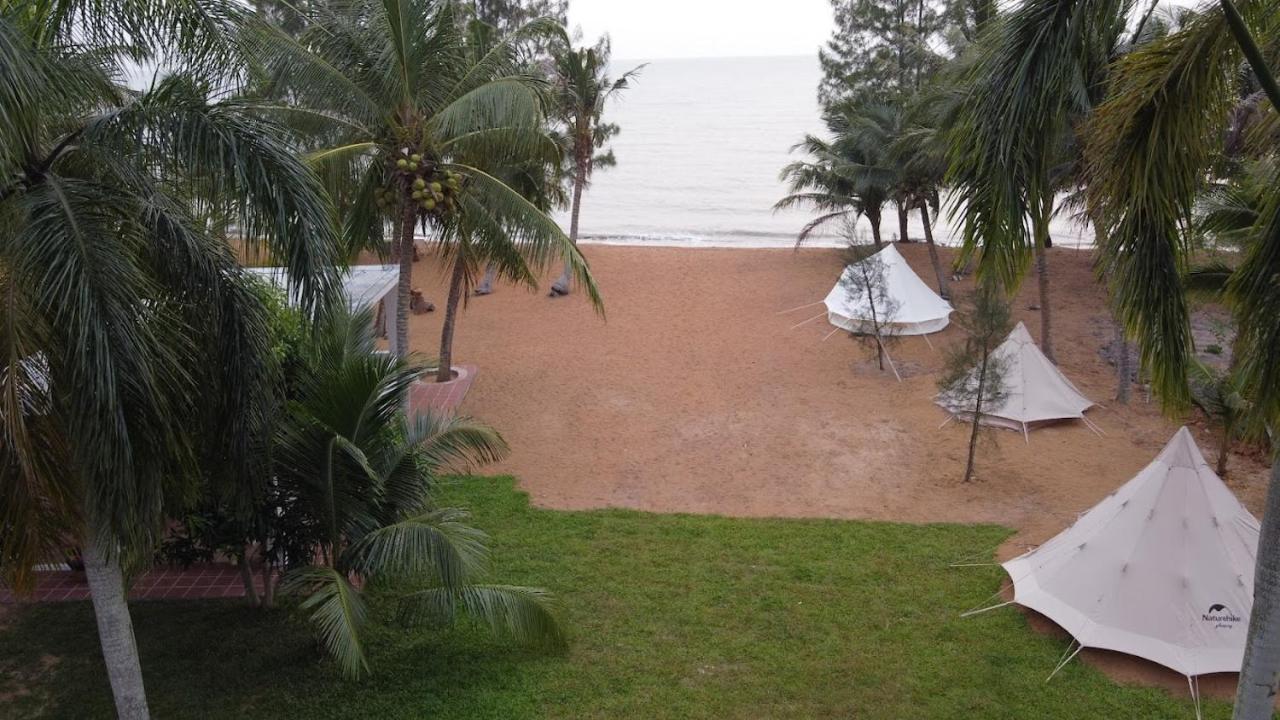 Beach N Breeze Glamping Malacca Exterior photo